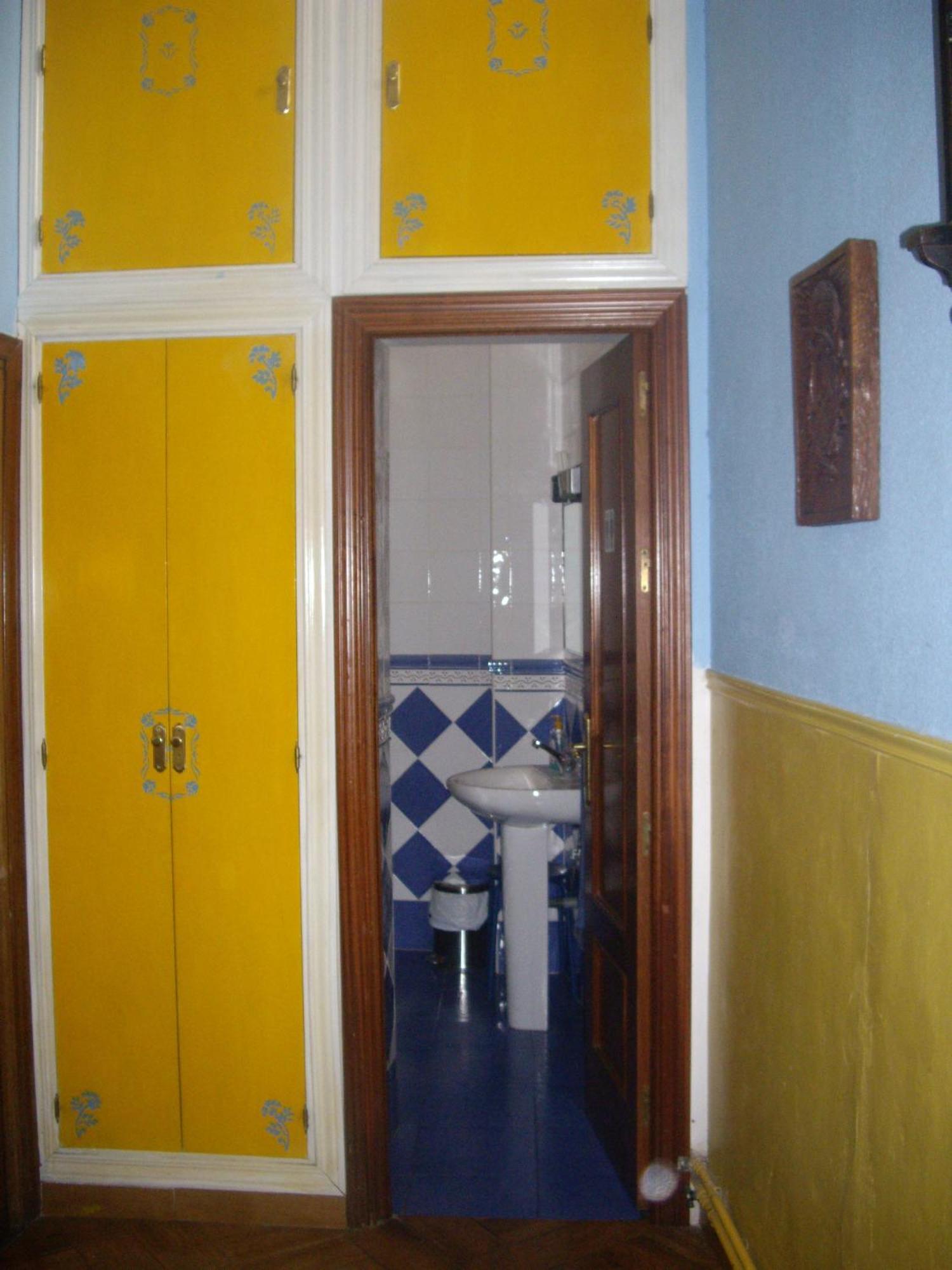Hostal Pacios Мадрид Екстериор снимка