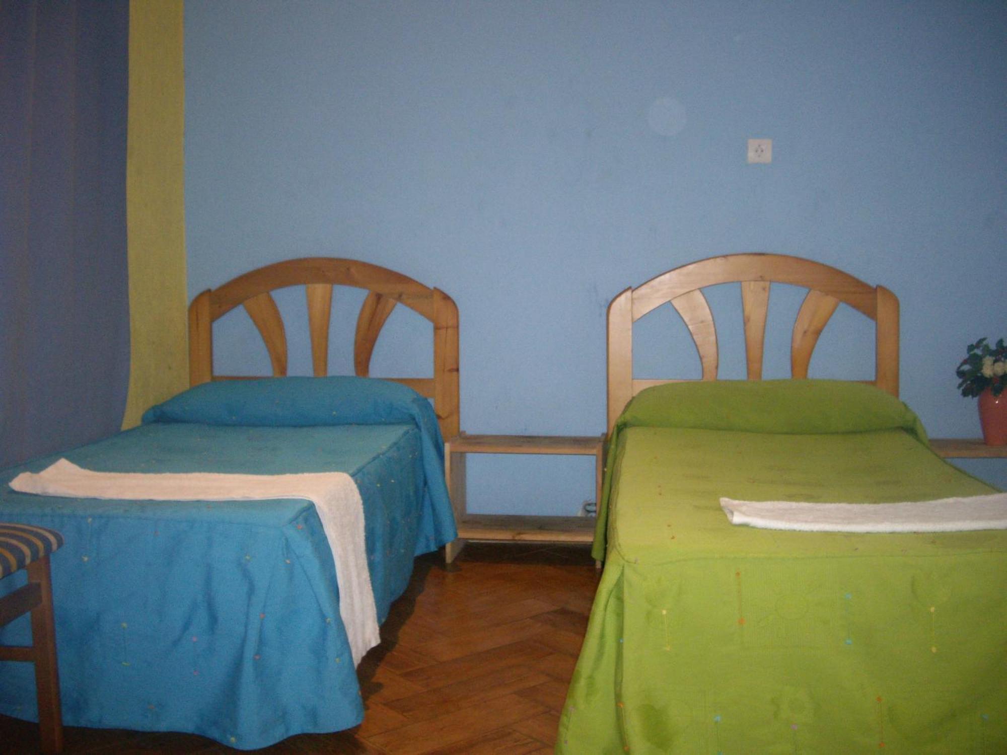 Hostal Pacios Мадрид Екстериор снимка