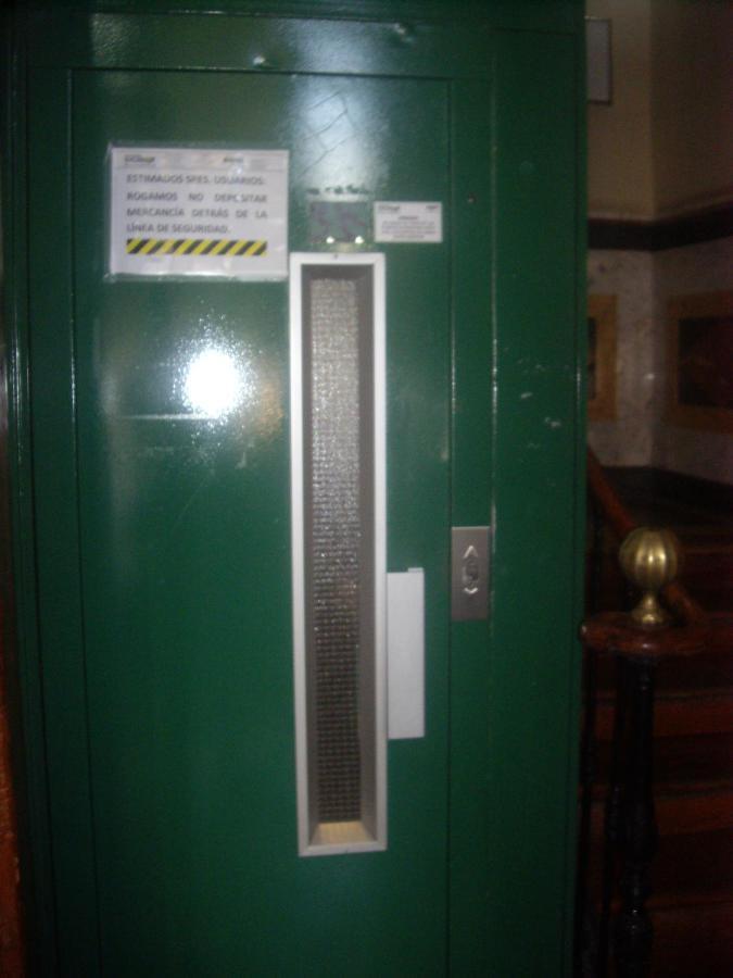 Hostal Pacios Мадрид Екстериор снимка